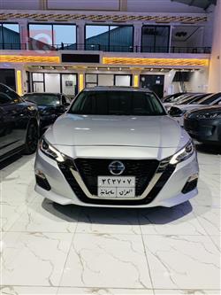 نیسان ئەلتیما